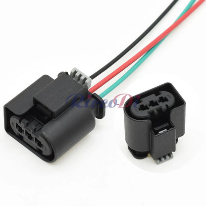 Close-up of 3-Pin female terminals in waterproof automotive connector 10010818 for Benz wiring harness