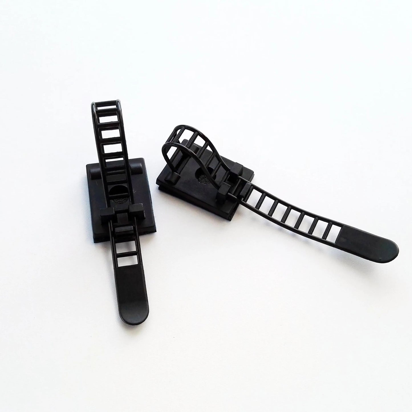 black-white-wire-cord-clip-organizer