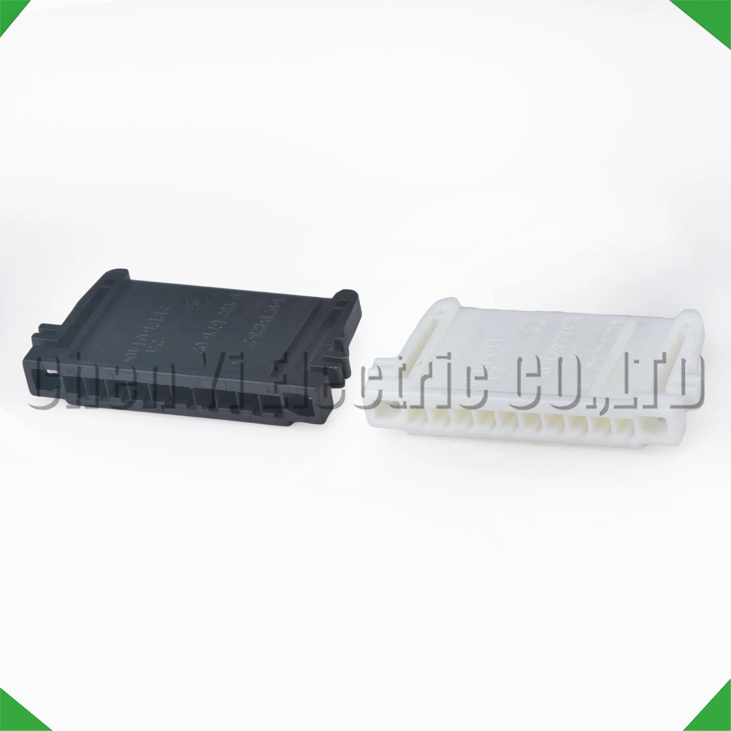 Wire harness connector 1-929423-2 for BMW