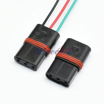 Locking mechanism of 0.6mm camshaft position sensor connector DJ7032W-0.6-21 ensures secure connection in automotive wiring