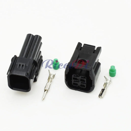 Close-up of 4P Car Headlight LED Tail Light Socket AC Assembly Wiring Harness Connector 6181-3783 6189-7409