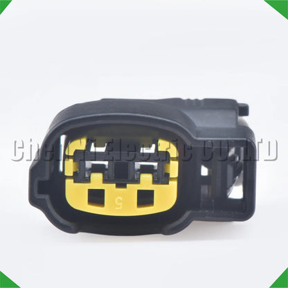 automotive ignition system wire harness connector