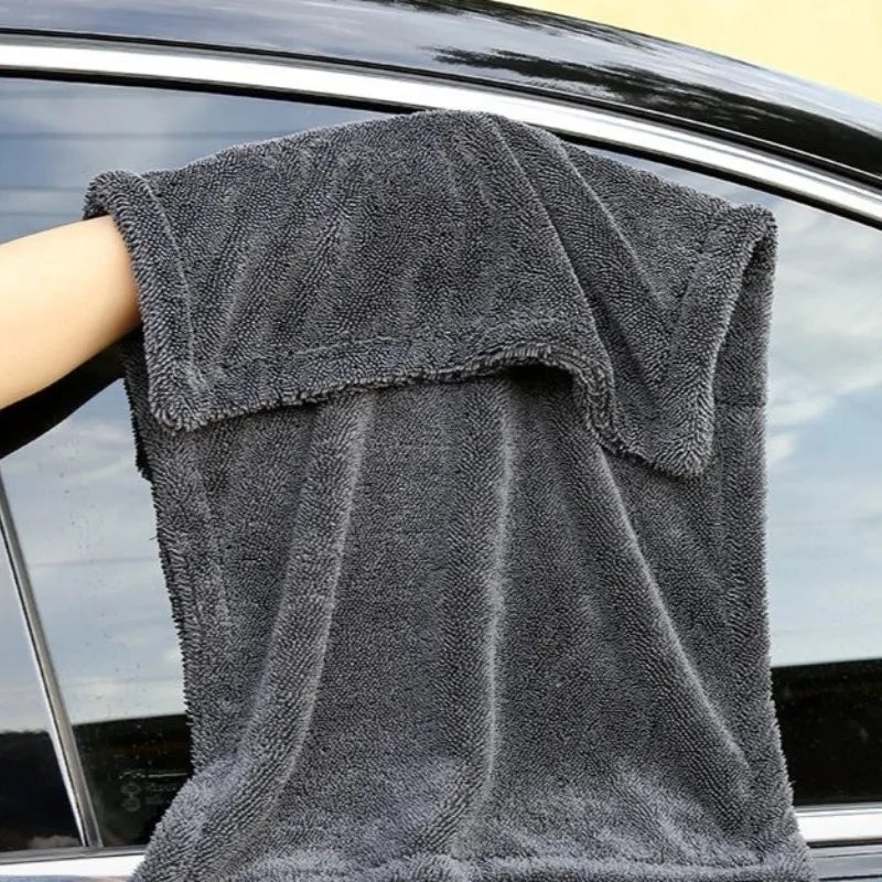 Super absorbent microfiber towel for car wash