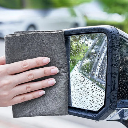Microfiber rag for car window and glass cleaning