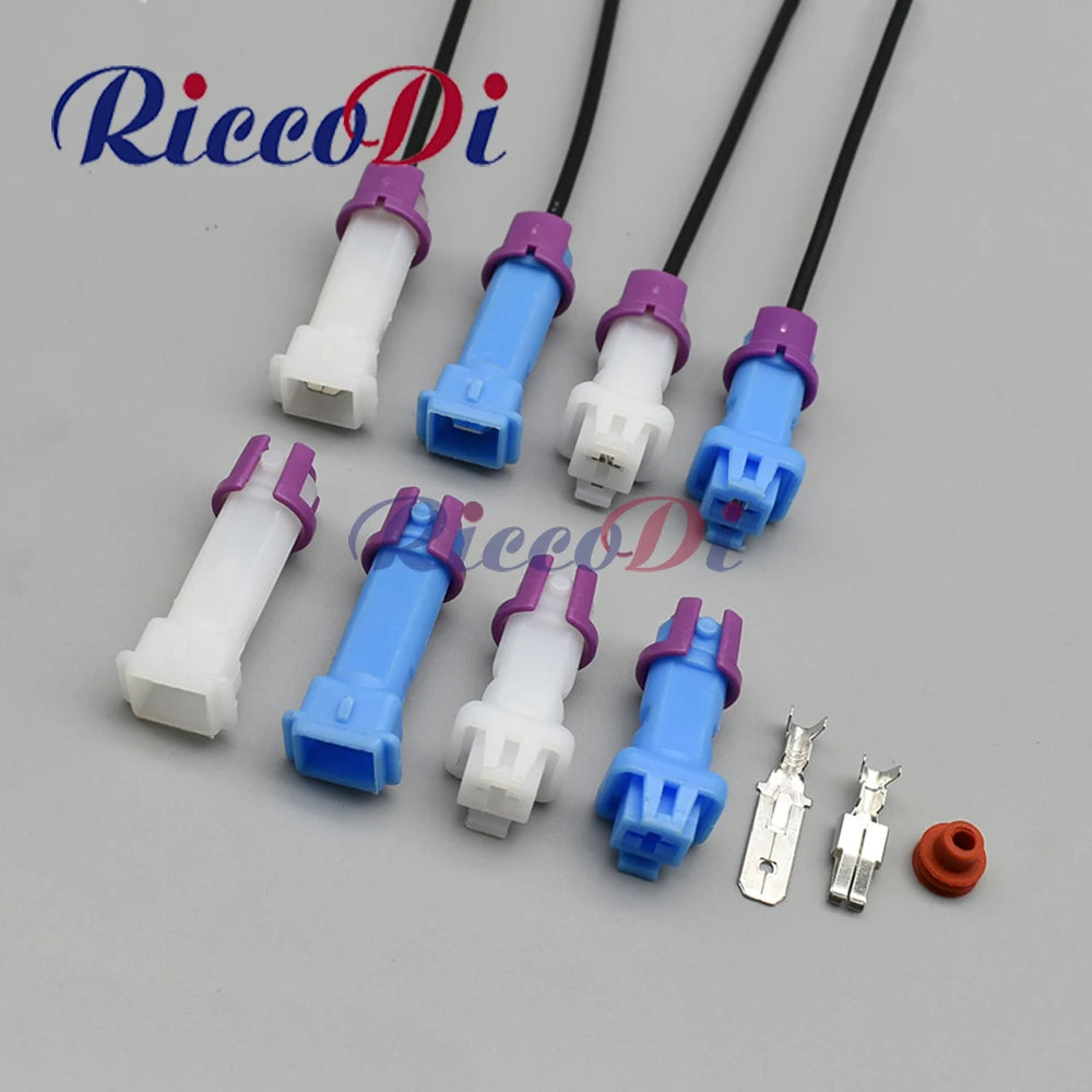 Circular automotive air conditioning cable plug connector socket compatible with VW 813972925 / 813972924 for secure vehicle wiring