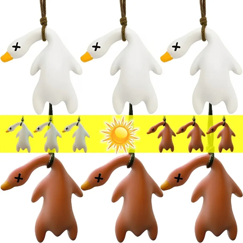 Color-changing cartoon duck keychain kawaii DIY pendant accessory