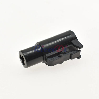 Automotive electrical plastic housing connector DTHD06-1-8S installed in vehicle wiring harness for secure and efficient electrical connections