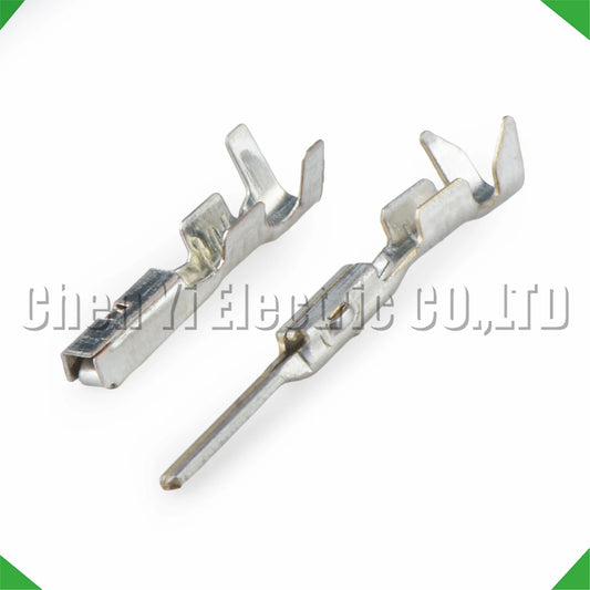 Automotive wire crimp pin connector 7114-1466-02 / 7116-1466-02 detail view