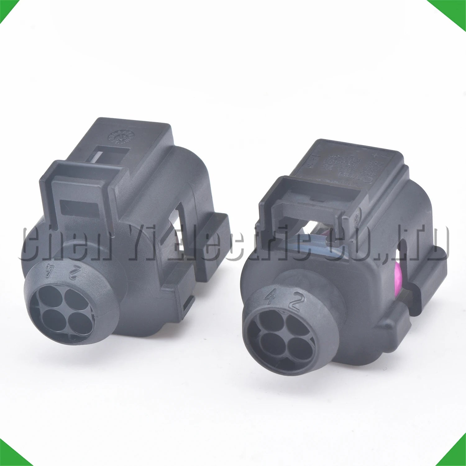 Daytime running and fog lamp wire harness connector plug