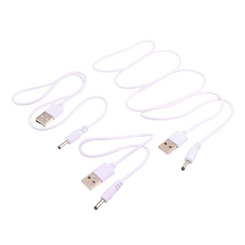 Close-up of 3.5mm DC power cable connector for USB 5V charging