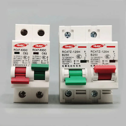 DC miniature circuit breaker showing asynchronous switch structure