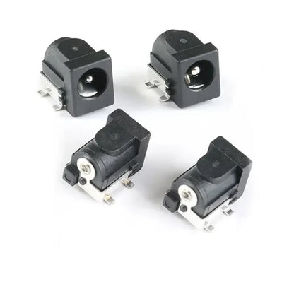 DC-050 SMD female power socket connector showing 5.5×2.1mm and 5.5×2.5mm sizes