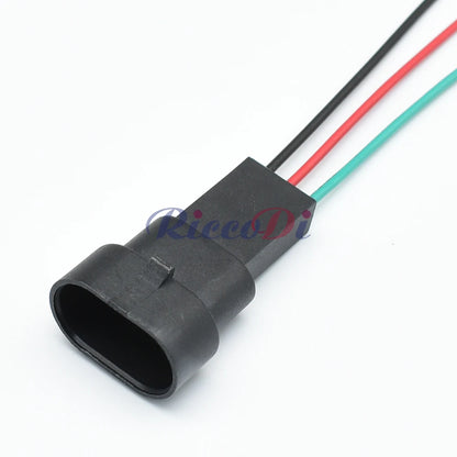 Detailed view of plastic housing and wiring of Delphi GM 3-Pin automotive waterproof connector 12162182 12162185 12162280 12162197 12162195
