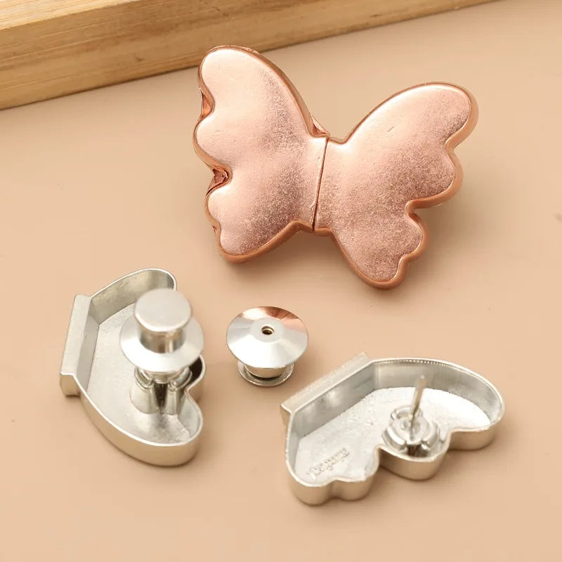 Detachable butterfly curtain magnetic clip holder