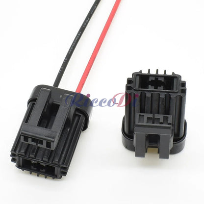 Durable housing of DJ70210-6.3-21 automotive 2 pin connector designed for long-lasting car wiring