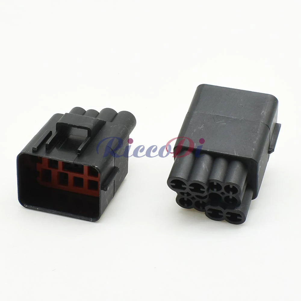 Male and female interface of DJ70218A 1.5mm automotive connector ensuring reliable car wiring connection