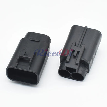 Male and female terminal structure of DJ7021B-7.8-11-21 automotive electrical connector