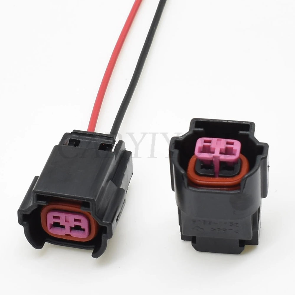2.2mm DJ7021B automotive injector connector applied in car engine wiring for secure and stable electrical connections