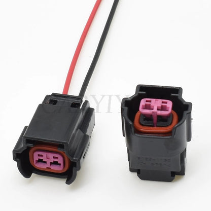 2.2mm DJ7021B automotive injector connector applied in car engine wiring for secure and stable electrical connections