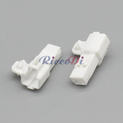 2.2mm automotive wire harness connector DJ70227Y showing male and female socket overview