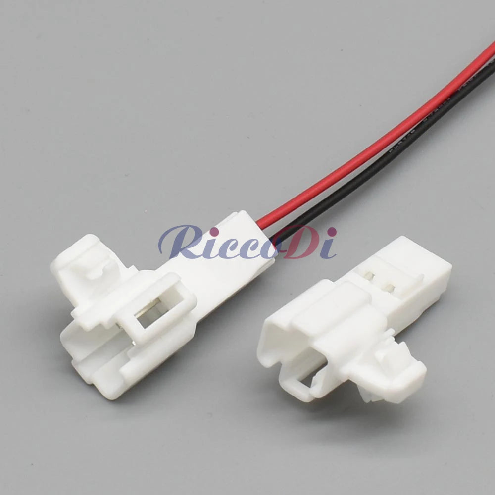 Close-up of DJ70227Y 2.2mm automotive wire harness connector showing male and female socket interface