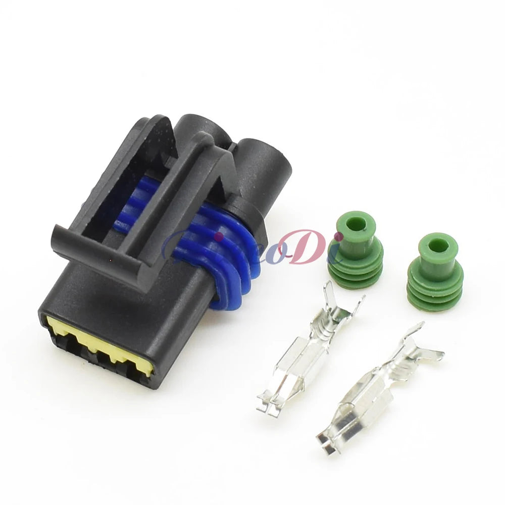 Demonstration of DJ7025C-2.8-11/21 2.8mm 2 pin connector fitting into automotive wiring harness