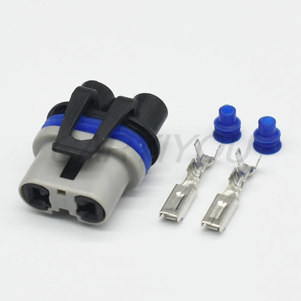 Overview of 2.8mm 2 pin male and female connector plug showing full assembly for automotive wiring