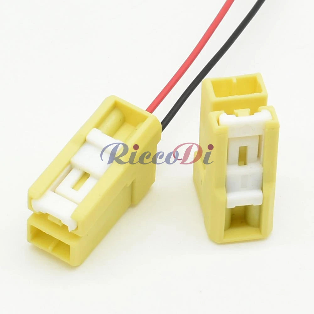 Side view of DJ7028K series 2 pin connector showing secure wiring terminals