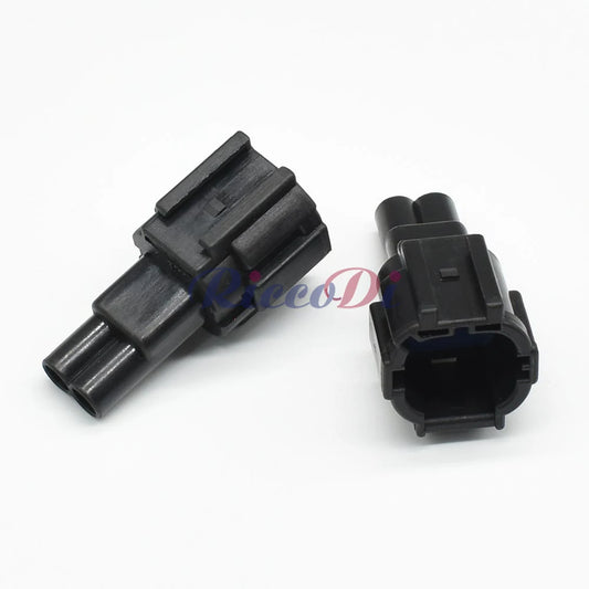 Close-up of terminals on DJ7029AY 2-pin automotive connector showing reliable contact