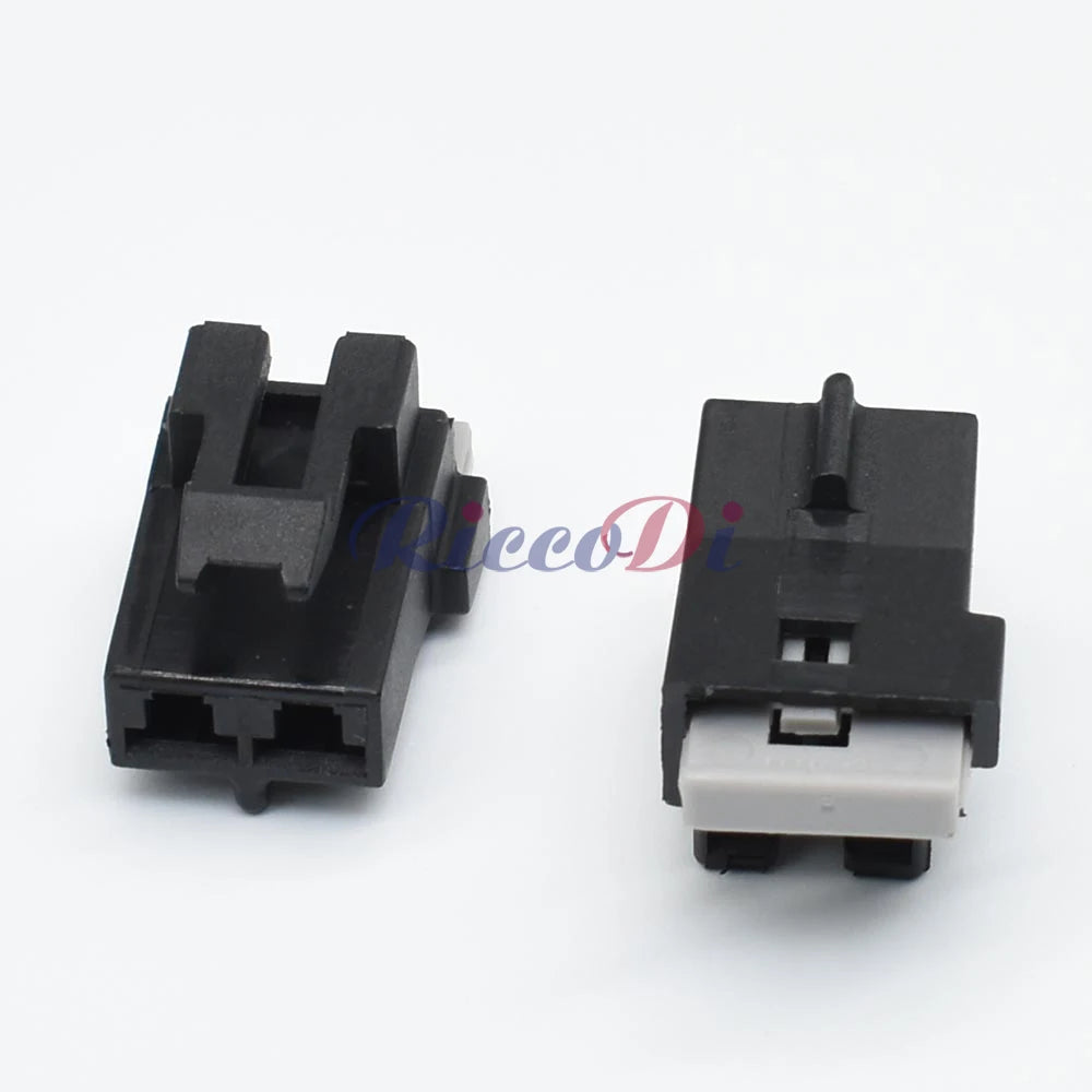 DJ7029Y-4.8-21 electrical connector locking structure for secure automotive installation