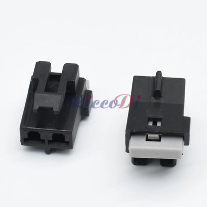 DJ7029Y-4.8-21 electrical connector locking structure for secure automotive installation