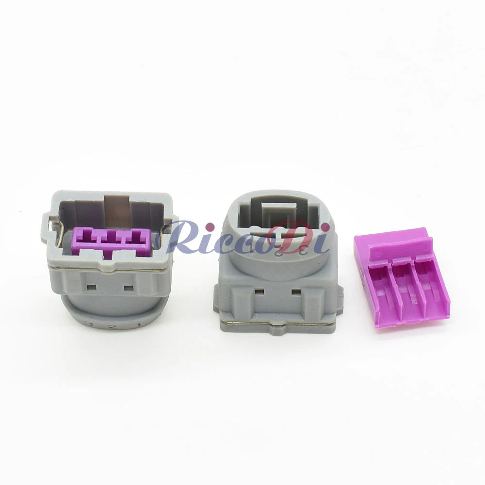 Close-up of DJ7031C-3.5-21 3 Pin 3.5 Series Unsealed Connector terminals for automotive wiring