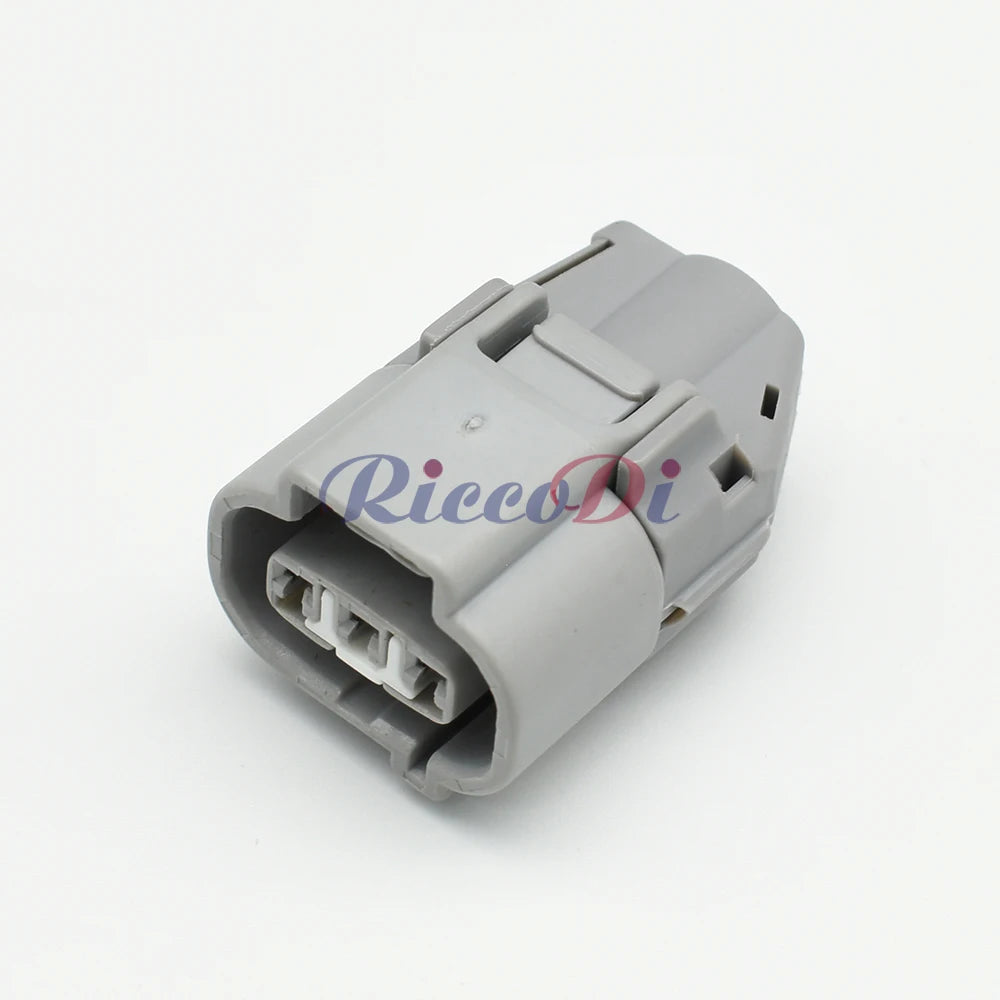 Detailed view of plastic housing and cable of DJ7037FA-2.2-21 3-Pin automotive speed sensor connector