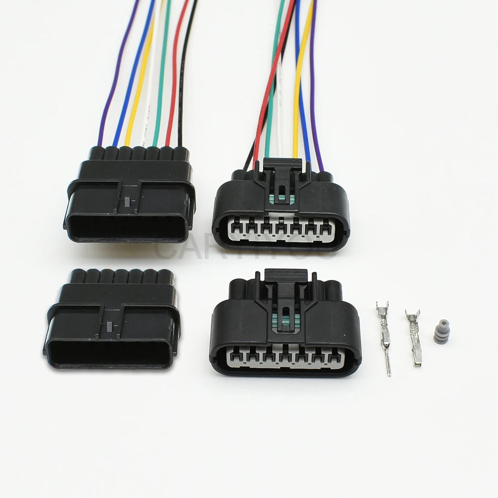 DJ70710A-1-21 automotive connector female plug housing detail