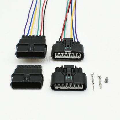 DJ70710A-1-21 automotive connector female plug housing detail