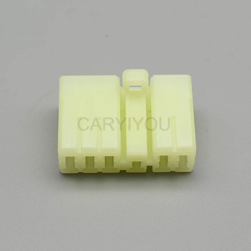 DJ7112-3-21 11 pin light yellow female car audio plug with terminal connector