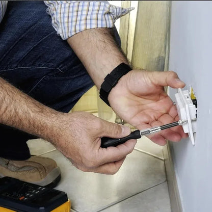 Durable screwdriver bits for hand tools and drills
