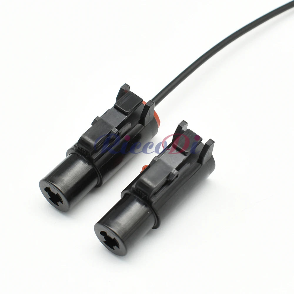 Durable automotive electrical plastic housing connector DTHD06-1-8S showing robust plug structure for long-lasting vehicle wiring performance