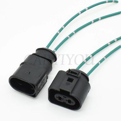 Engine bay sealed cooling fan connector installation for automotive applications