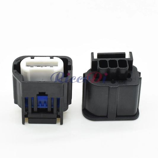 EPS power steering pump connector with precision terminals DJ7032A-2.2-21