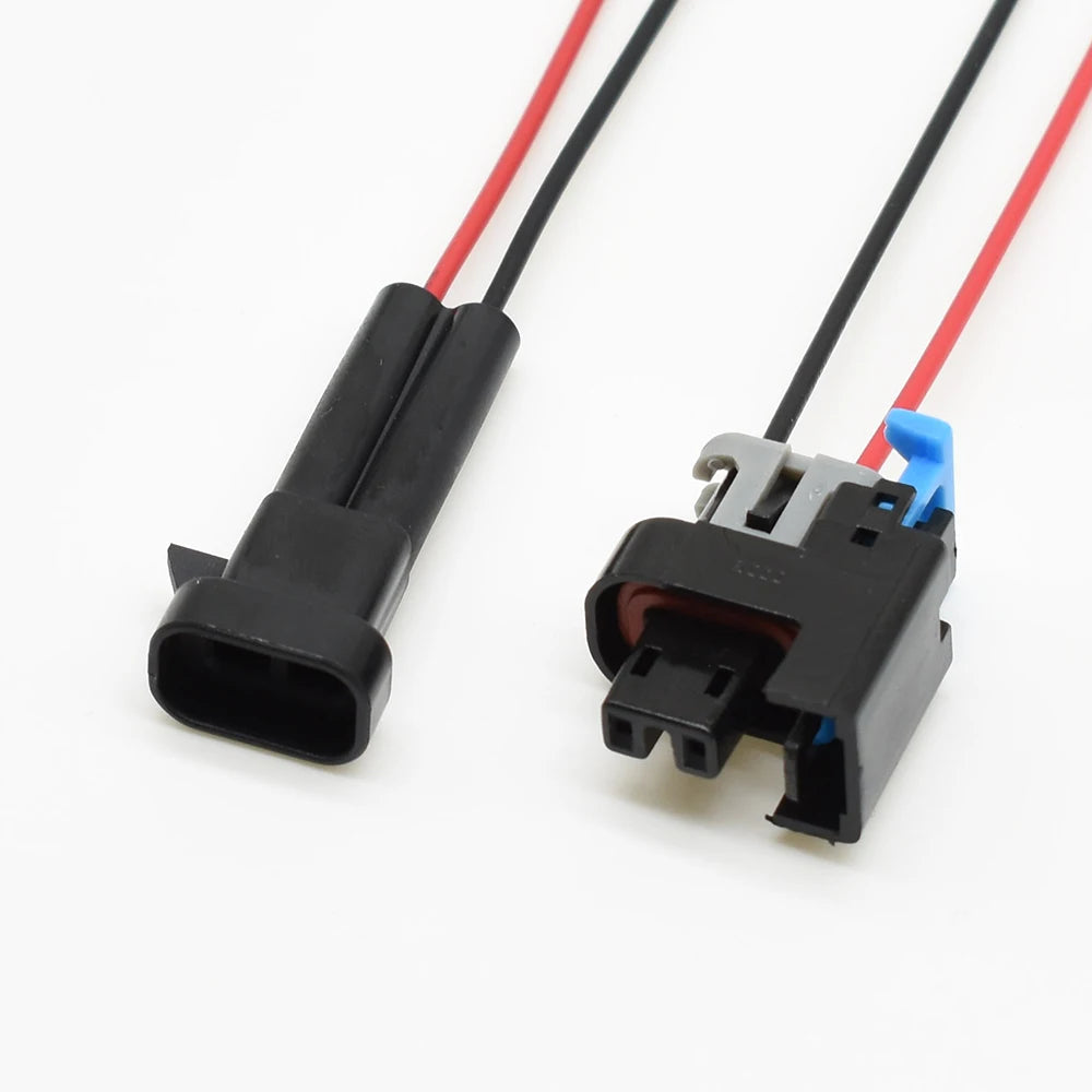 Close-up of terminals on Wuling Excelle Sail fuel injector waterproof connector plug for secure automotive wiring