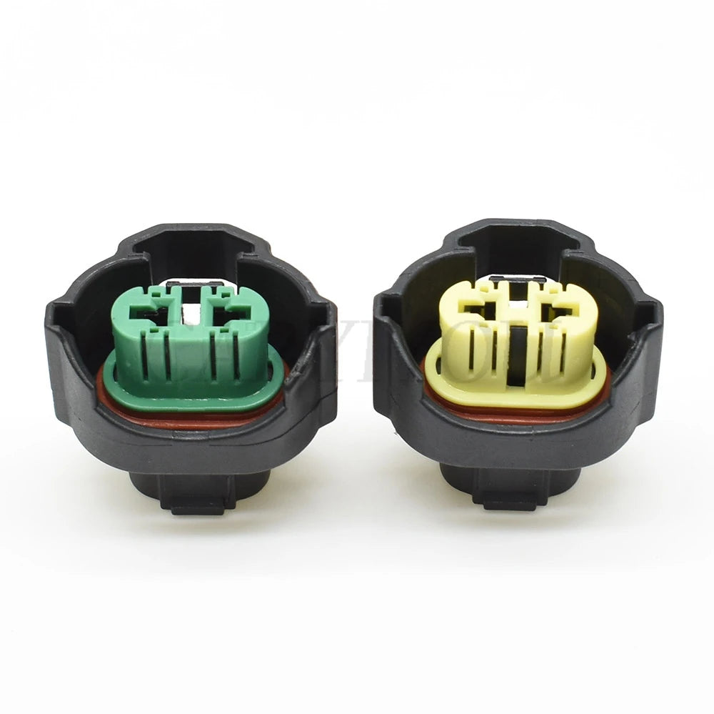 fog lamp socket connector showing waterproof housing and secure terminals for reliable performance
