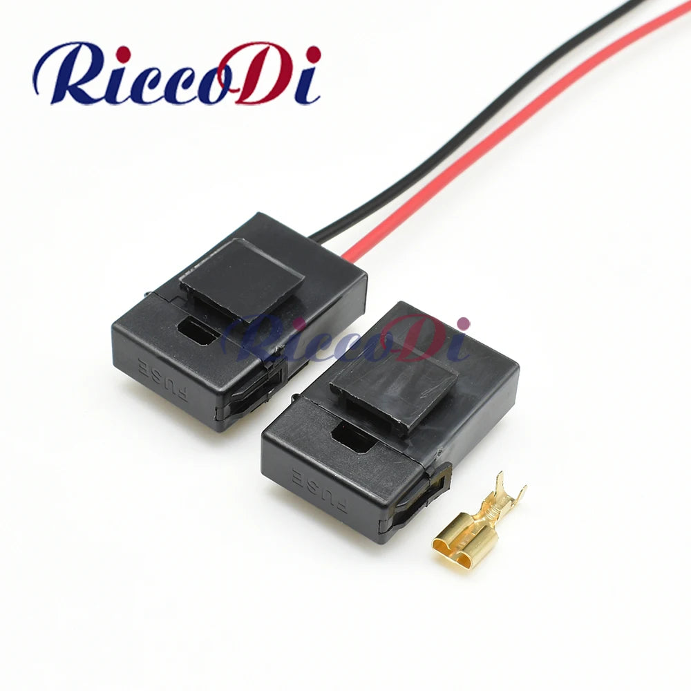 medium car fuse holder with terminal black lighter socket for secure automotive electrical connections