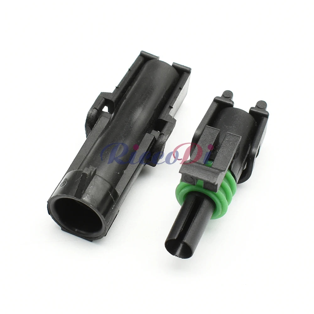 Close-up view of terminals on GF30 automotive electrical connector plug and socket 12015791 / 12010996 for stable connections