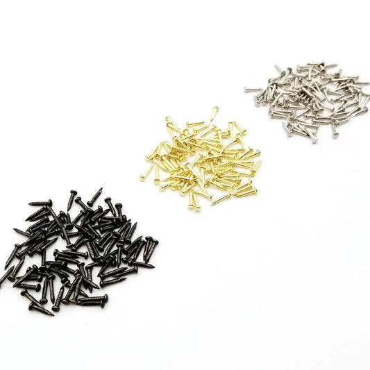golden-silver-mini-round-nail