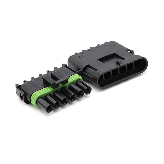 Close-up of 2.5 Series waterproof automotive connector, male and female plugs for Haltech MAP TPS wiring on GM vehicles