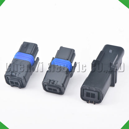 Automotive headlight and turn signal 2 pin plug