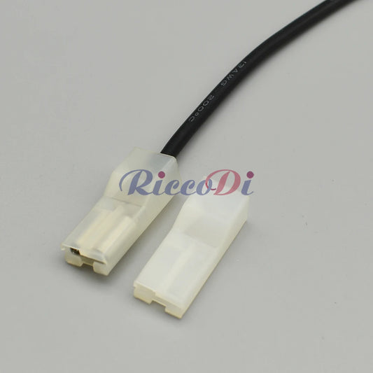 Close-up view of terminals on high current automotive female connector 9.5mm DJ7011-9.5-21 showing stable and durable electrical contacts