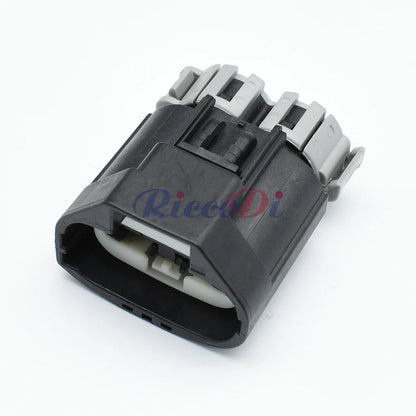 High durability 2 pin automotive power steering pump and fan electrical connector housing for reliable vehicle connections
