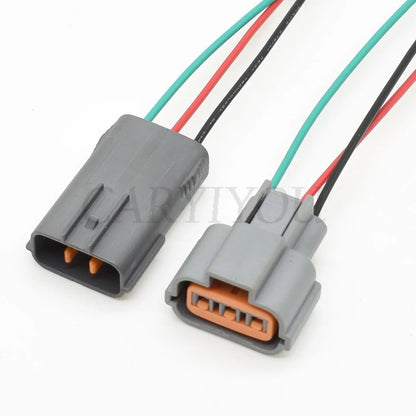 Locking mechanism of 3-Pin PU465-03127 PU475-03900 high-voltage ignition coil waterproof connector ensures secure car socket fit